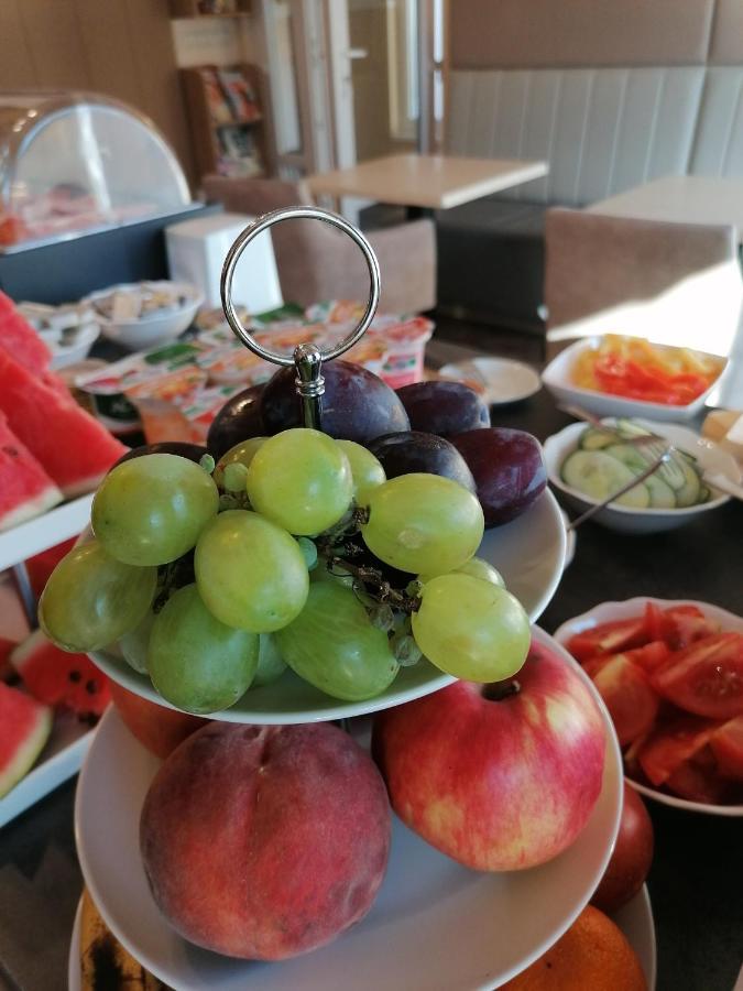 Hotel Dolce Vita 발라톤케네세 외부 사진