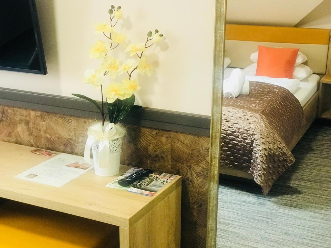 Hotel Dolce Vita 발라톤케네세 외부 사진